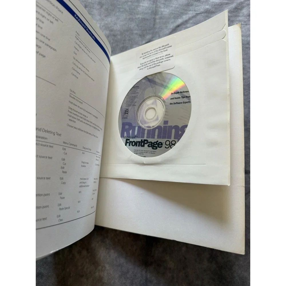 Microsoft Press Running Microsoft FrontPage 98 Select Ed PB 1997 Buyens CD-ROM